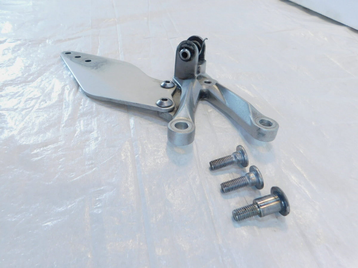 2007-2010 Kawasaki Ninja ZX-10R ZX1000 Left Footrest Foot Peg Bracket Mount Stay - C3 Cycle