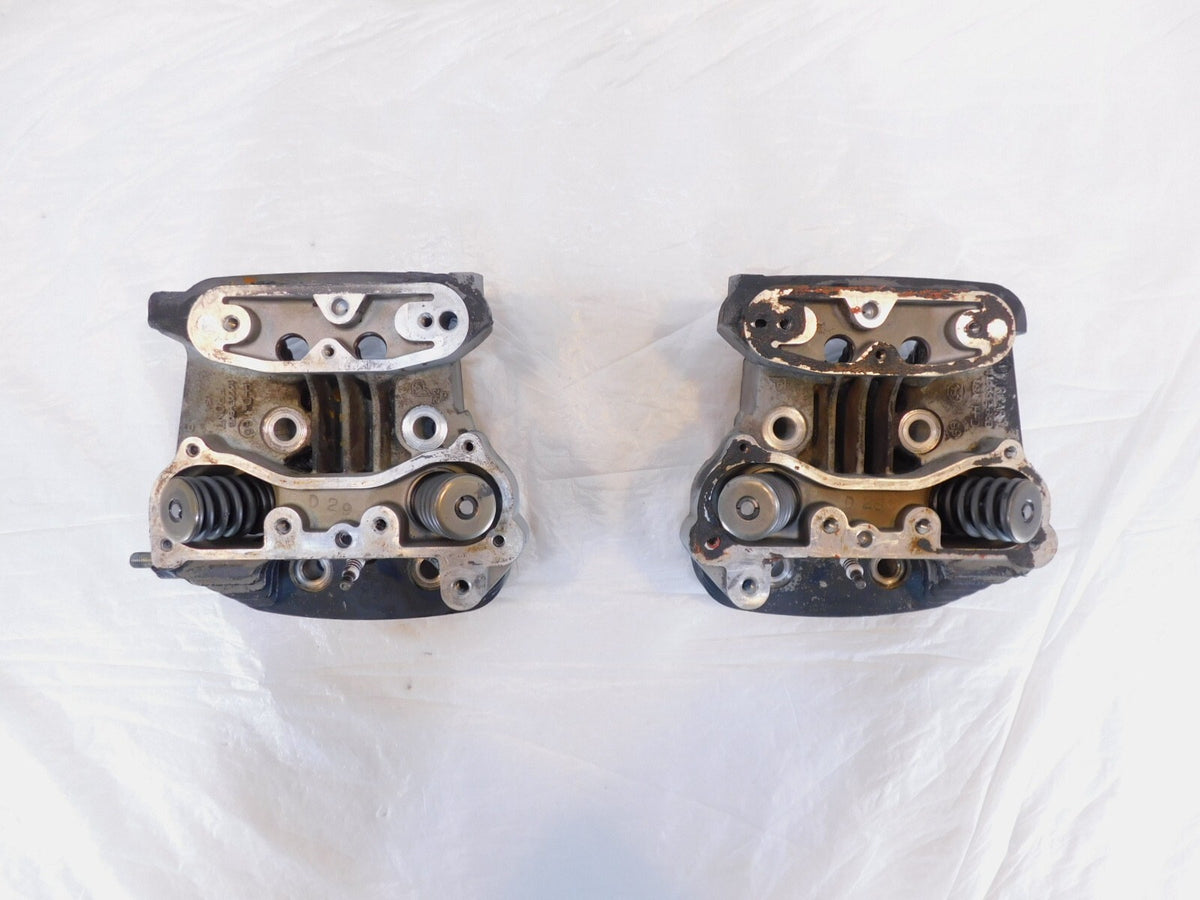 Harley Davidson Sportster 883 Engine Motor Cylinder Heads Springs & Valves - C3 Cycle