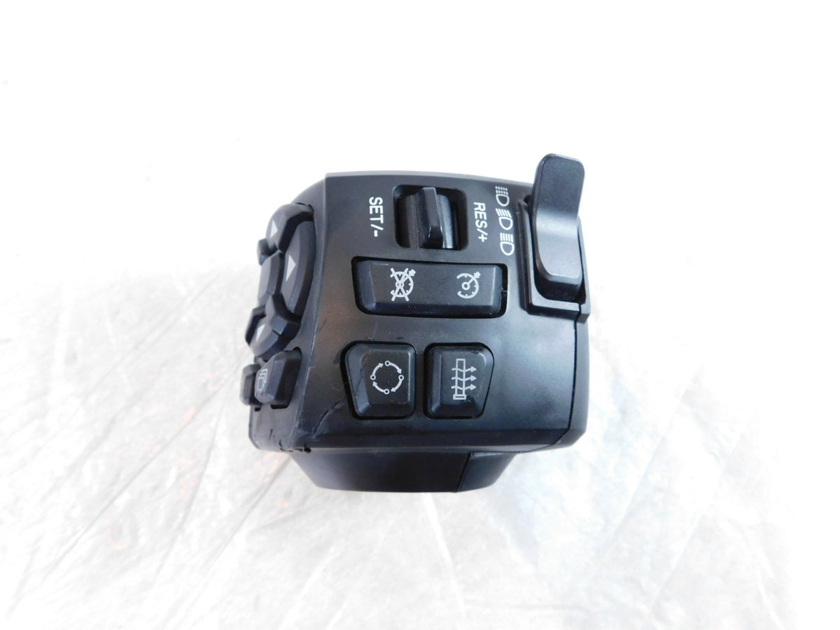 Harley Sportster S 1250 RH1250 Nightster 975 Left Handlebar Grip Control Switch - C3 Cycle