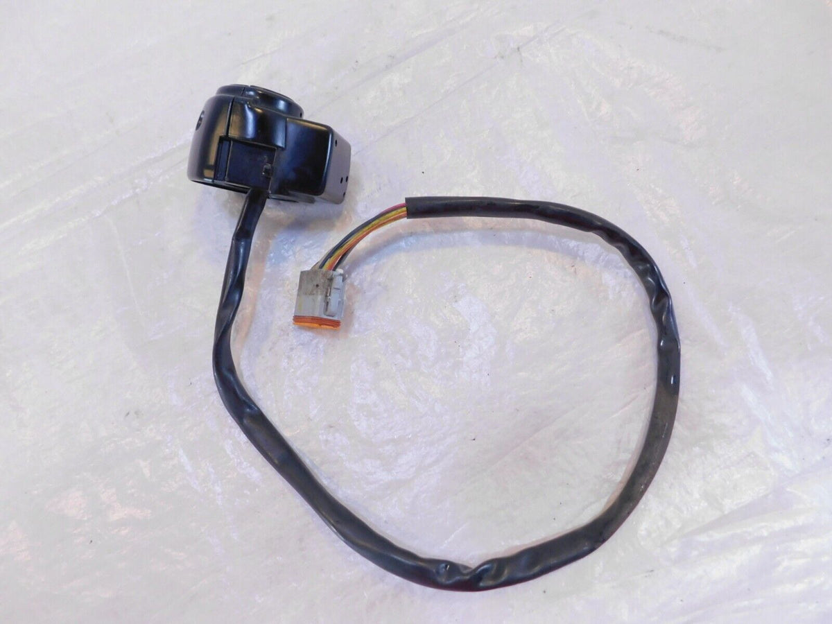 Harley Electra Glide Left Handlebar Turn Signal Horn Switches w/ Radio Volume - C3 Cycle