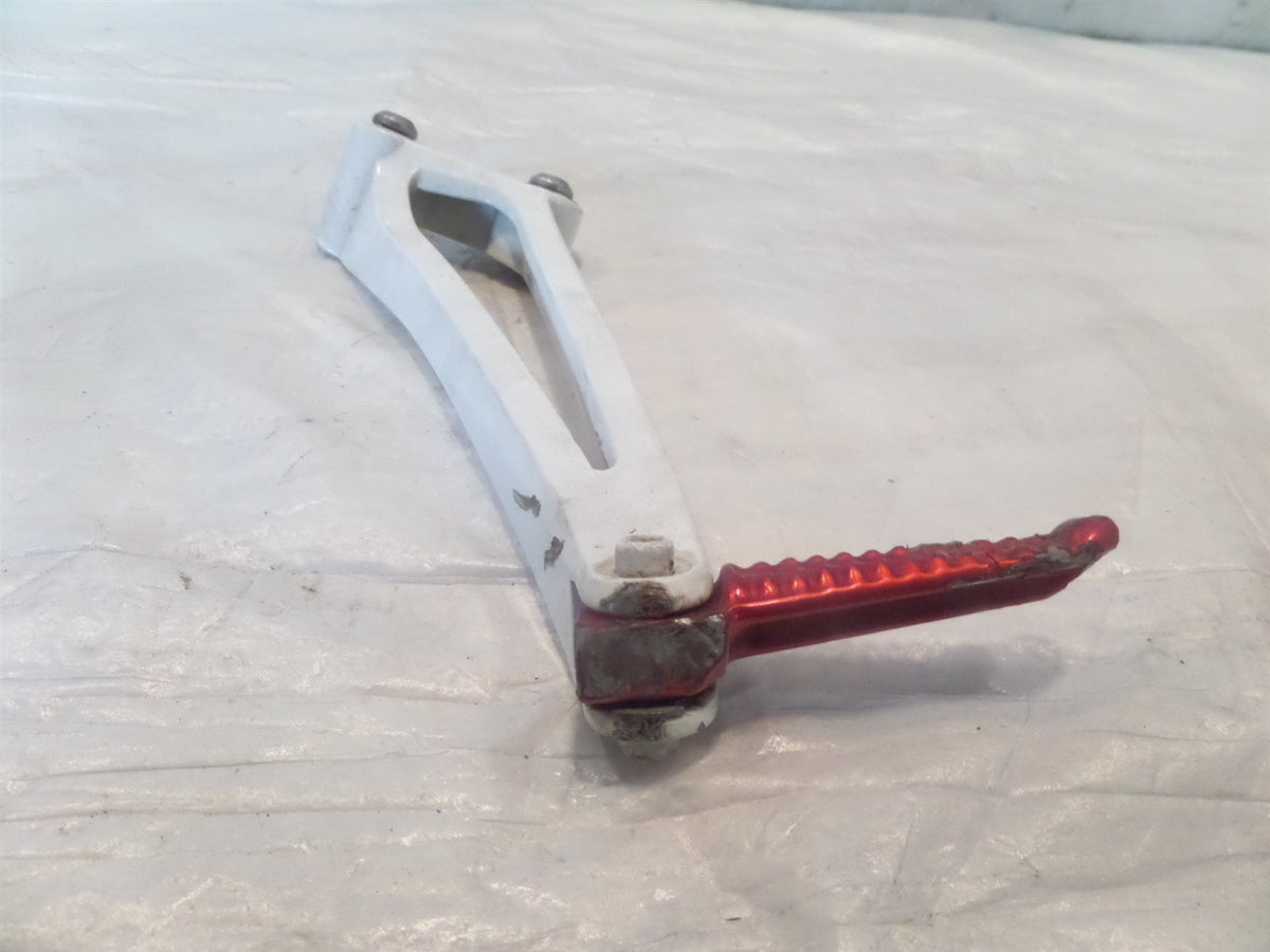 2011-2014 Yamaha YZF R1 Left Rear Passenger Footrest Foot Peg & Bracket Mount - C3 Cycle