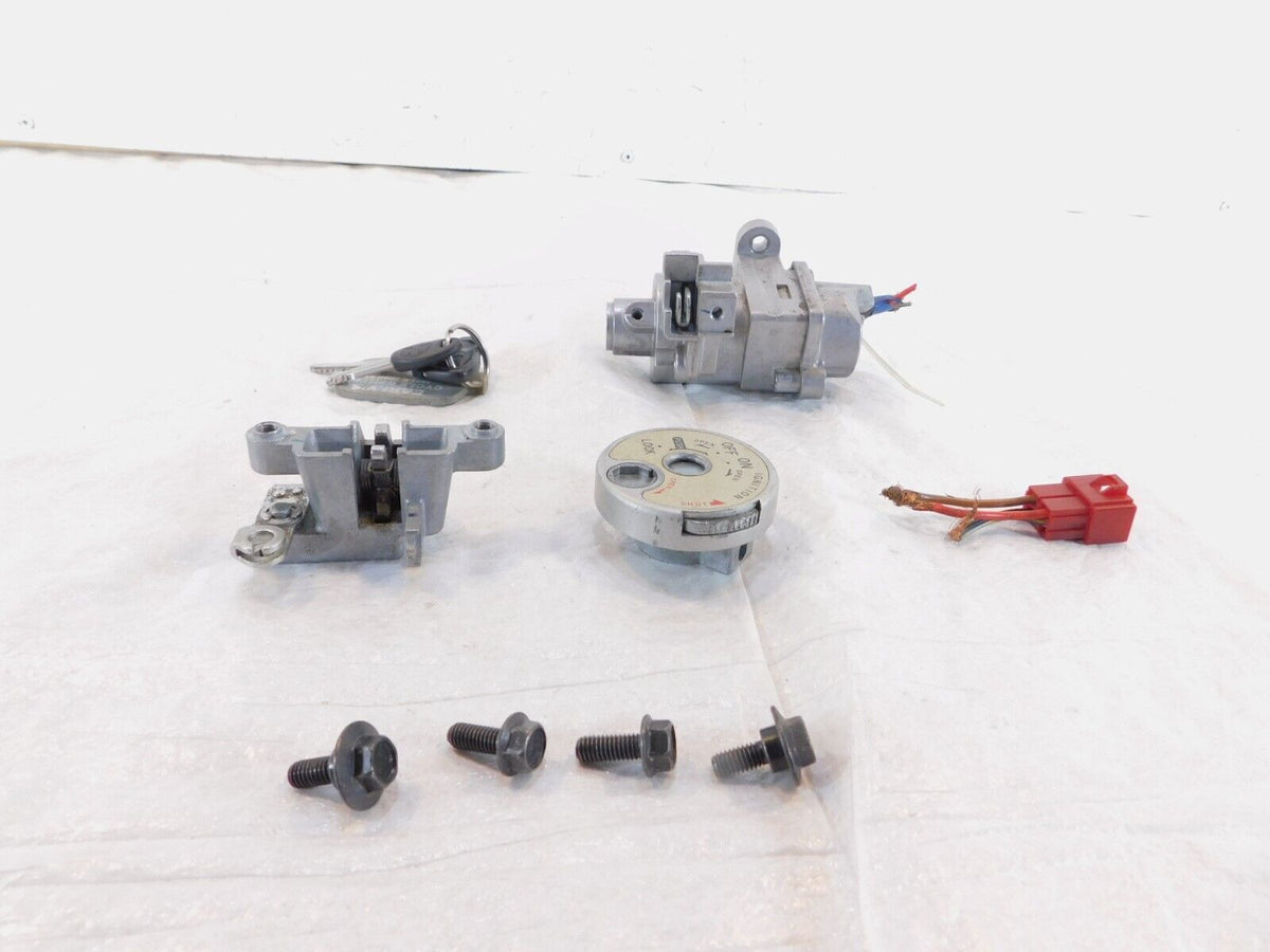 Yamaha YW50 Zuma 50 50F 50FX Gas Fuel Cap Seat & Ignition Switch Lock w/ Key - C3 Cycle