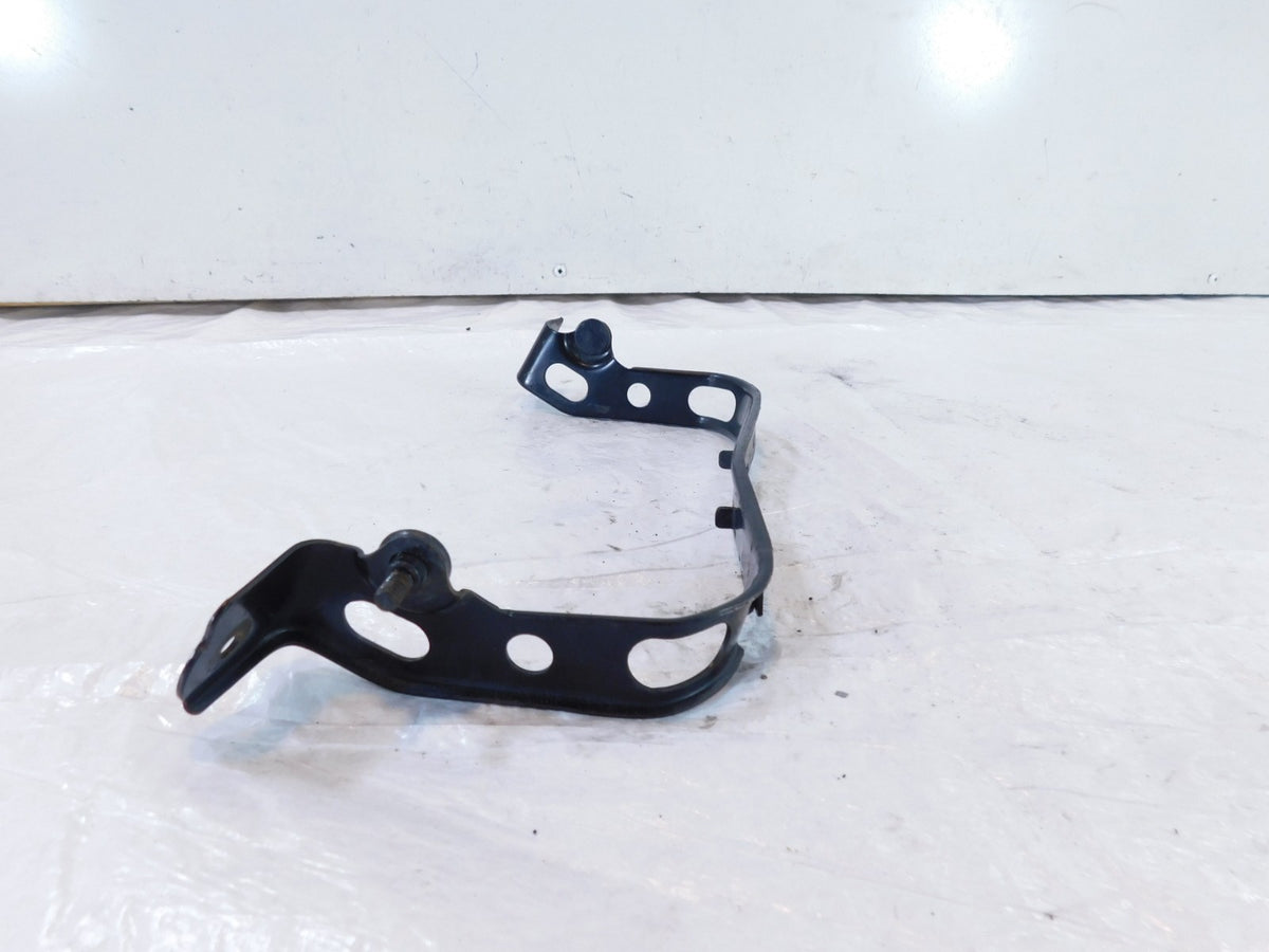 Honda GL1800 Goldwing 1800 Top Gas Fuel Petrol Tank Cover Fairing Mount Bracket - C3 Cycle