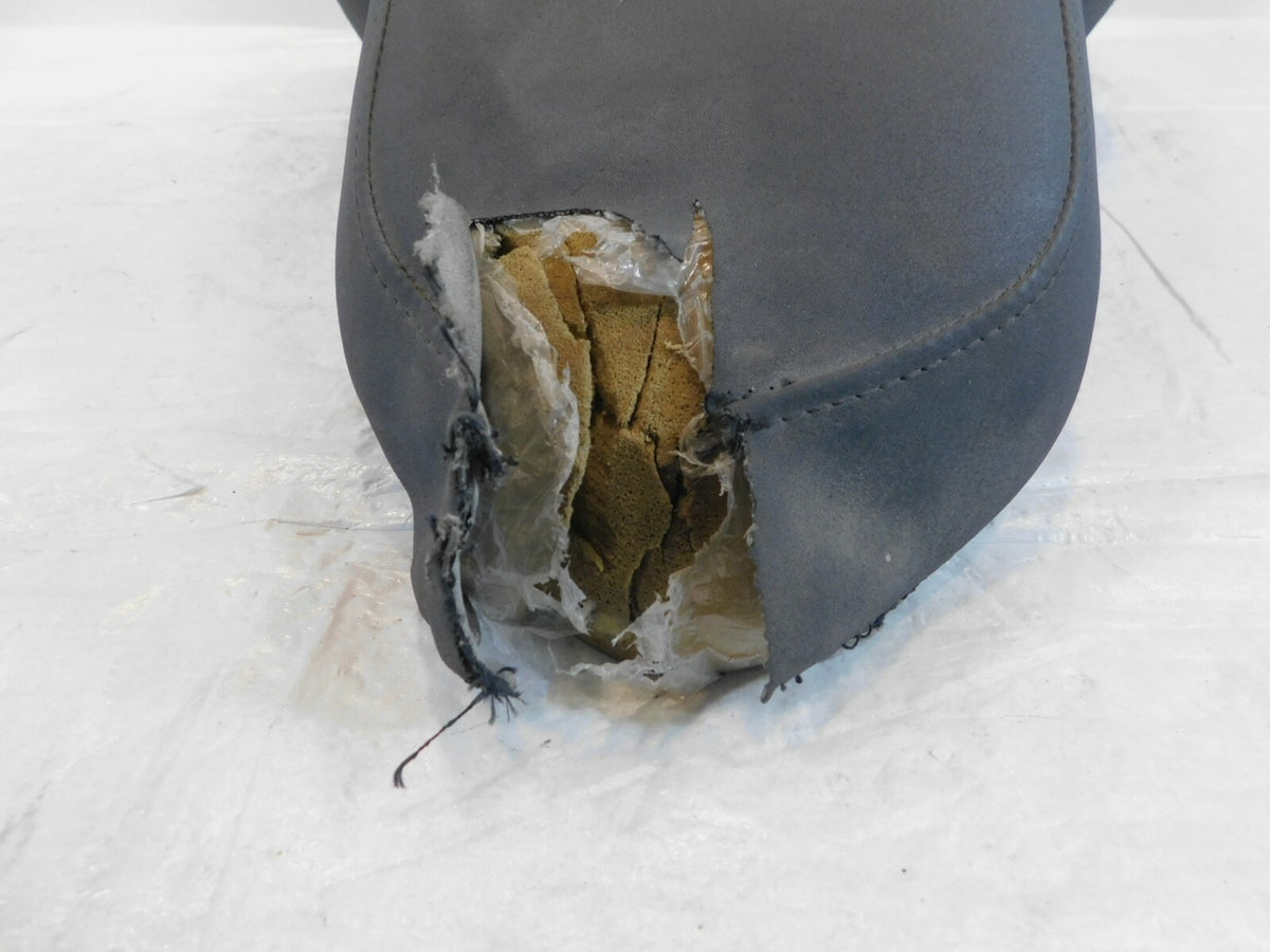 2011-2019 Kawasaki Vulcan 900 Custom Main Rider Passenger Seat Saddle - Ripped