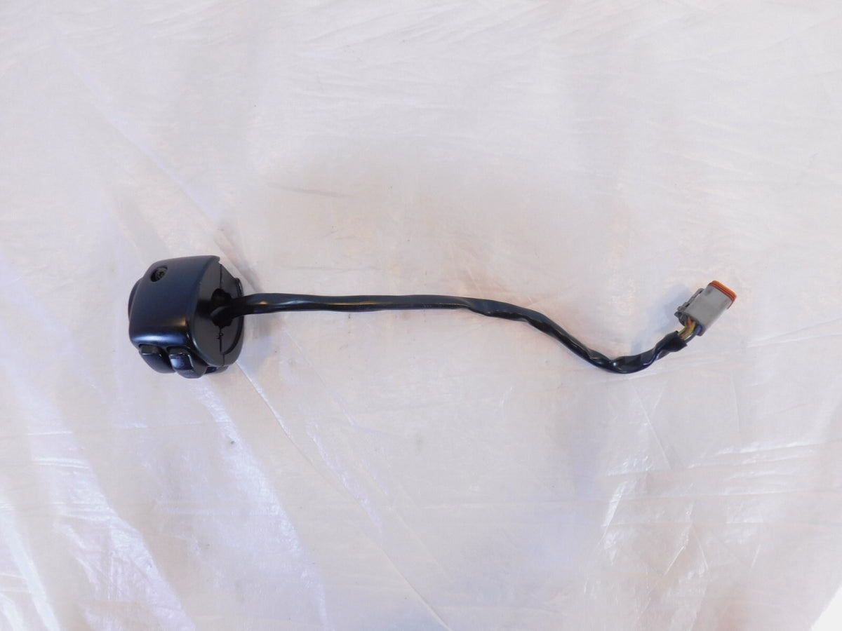 Harley Davidson Softail Dyna Sportster Left Handlebar Horn Turn Signal Switches - C3 Cycle