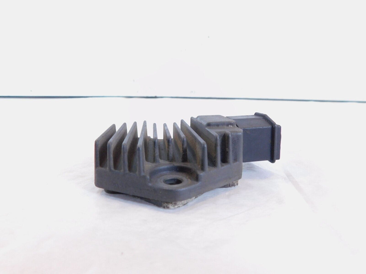Honda CBR1100XX Blackbird & Interceptor VF750F Voltage Regulator Rectifier - C3 Cycle