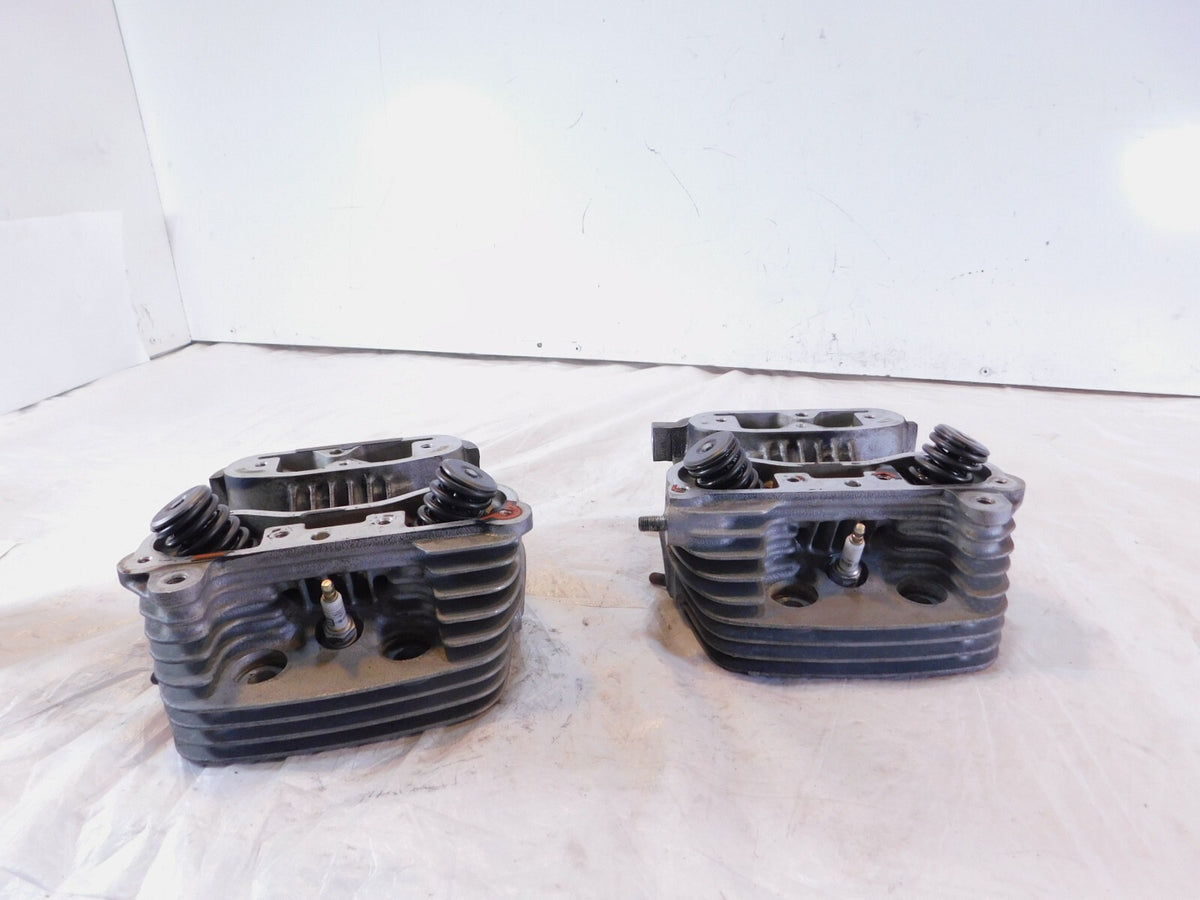Harley Davidson Sportster 883 Cylinder Heads w/ Valves 16662-86B & 16663-86B