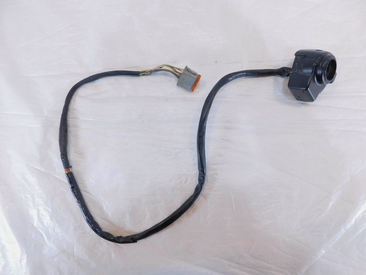 Harley Electra Glide Left Handlebar Engine Start Kill Switches w/ Radio Volume - C3 Cycle
