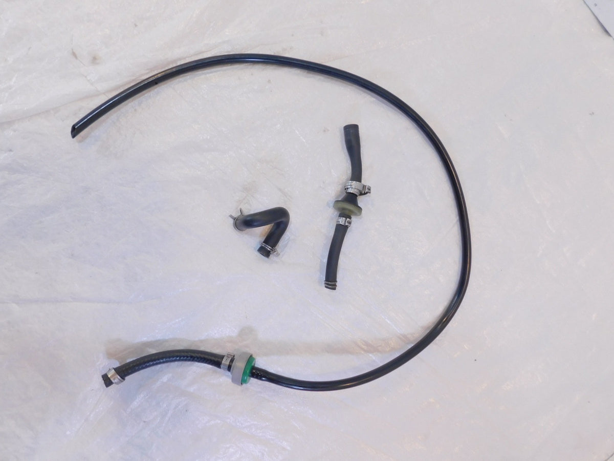 Piaggio Vespa Primavera & Sprint 50 Engine Crankcase Hose Line Misc Lot - C3 Cycle
