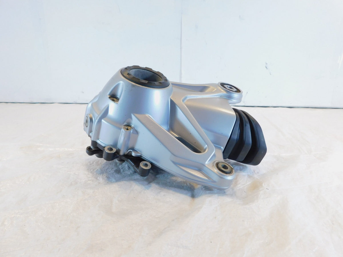 BMW R1250RT R1200RT K52 Silver Rear Wheel Drive Differential Gearbox Gear Case - C3 Cycle