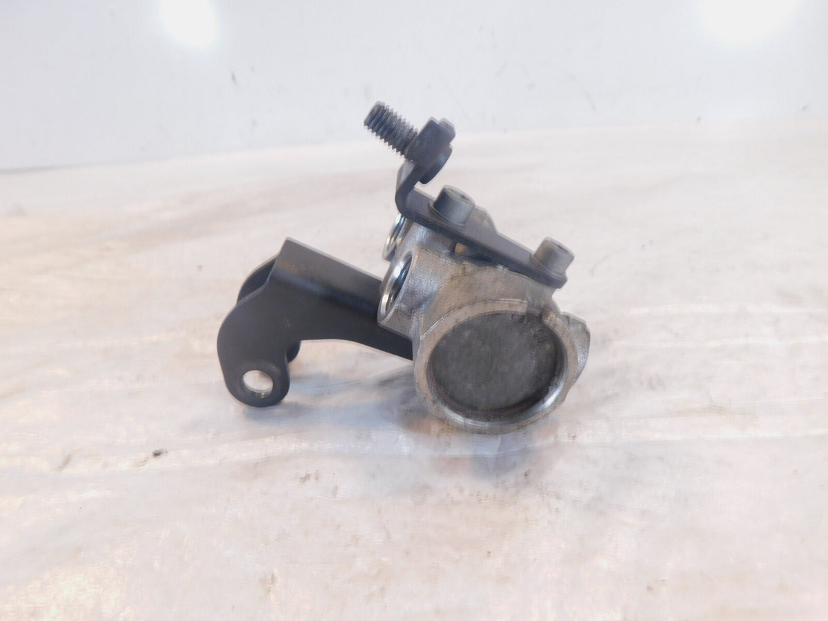 1995 1996 1997 BMW R1100RT Engine Motor Cooling Cooler Oil Thermostat Housing - C3 Cycle