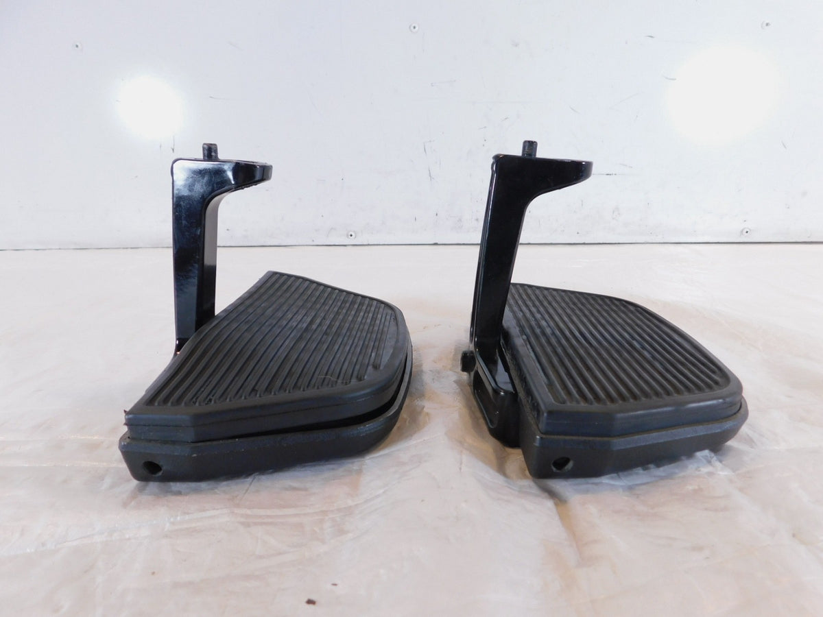 Harley Davidson Road King Electra Glide Passenger Footboard Floorboard Brackets - C3 Cycle