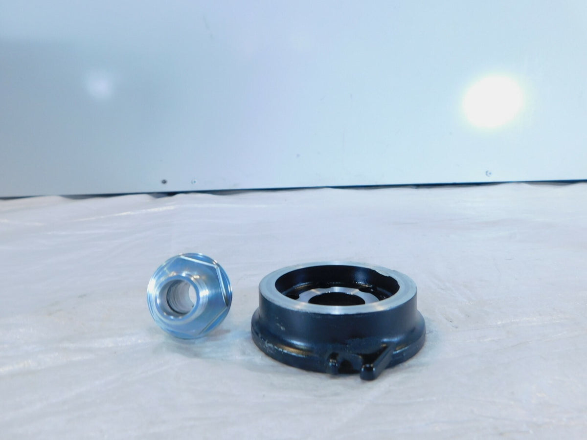 2005-2006 Kawasaki ZR750 Z750S Z750 Engine Motor Oil Filter Mount Holder & Bolt - C3 Cycle
