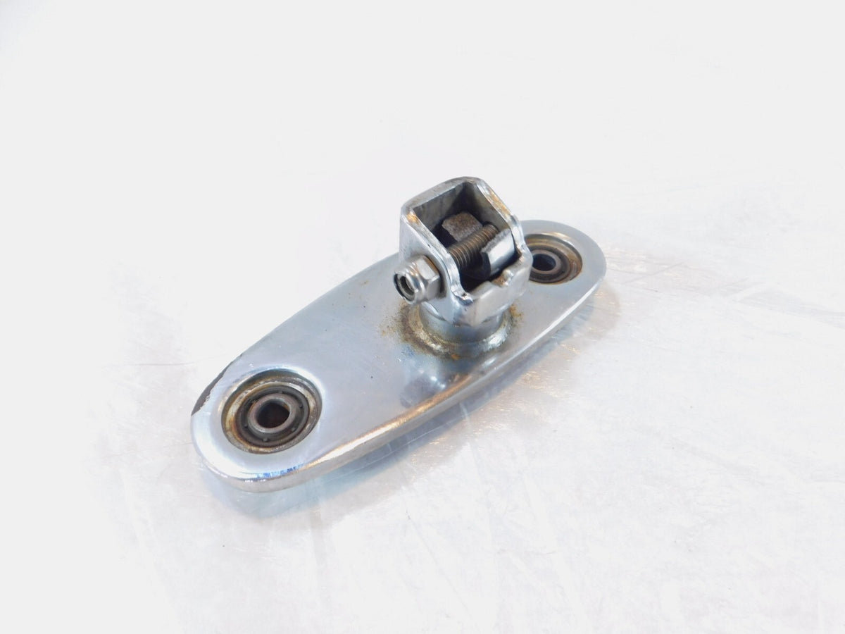 Honda VT600 VT600C Shadow 600 VLX Deluxe Left Foot Peg Footpeg Footrest Bracket