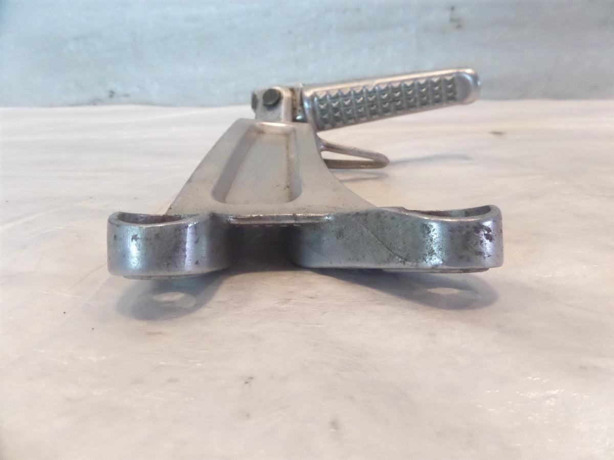 2003-2004 Honda CBR 600RR CBR600RR Right Rear Footrest Foot Peg & Mount Bracket - C3 Cycle