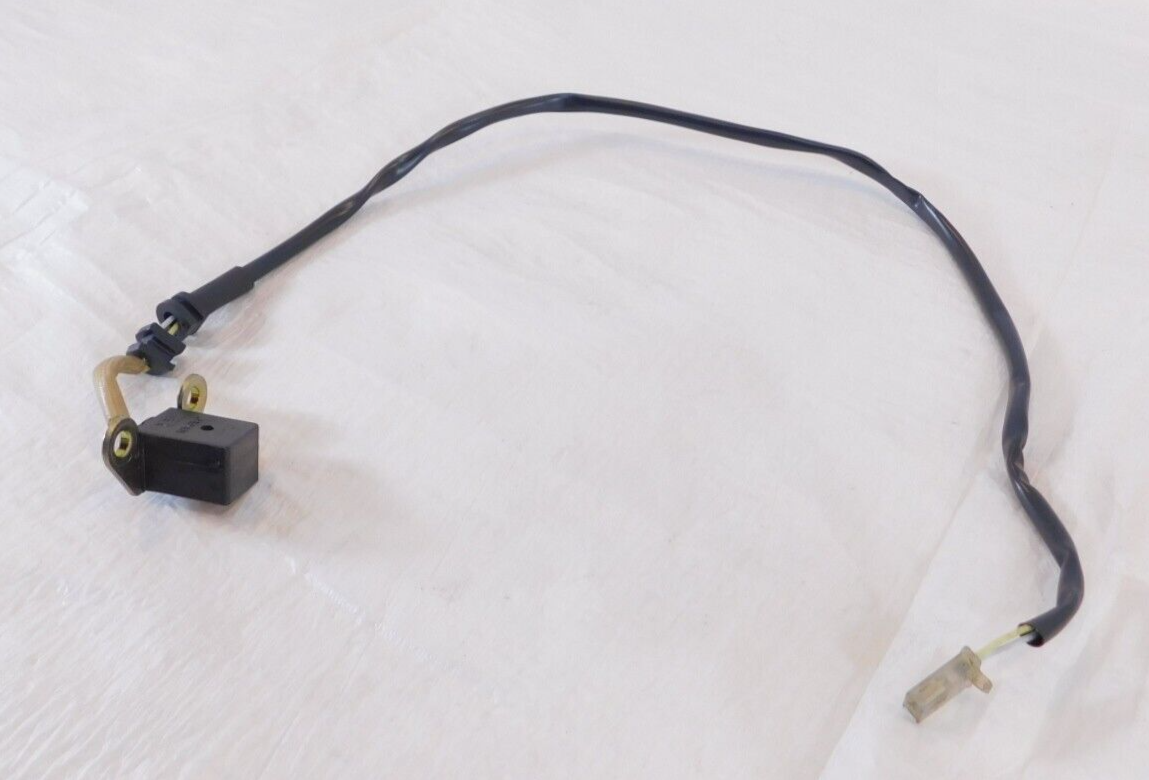 Honda VT750 Shadow ACE Deluxe Motor Generator Ignition Pulse Coil Pick Up Sensor