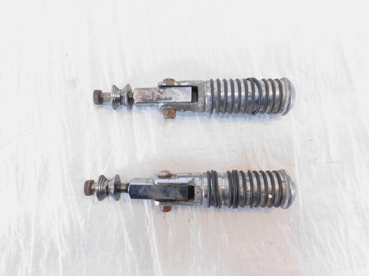 1998-2010 Yamaha V-Star XVS650 Classic Right/Left Foot Footrest Highway Pegs - C3 Cycle
