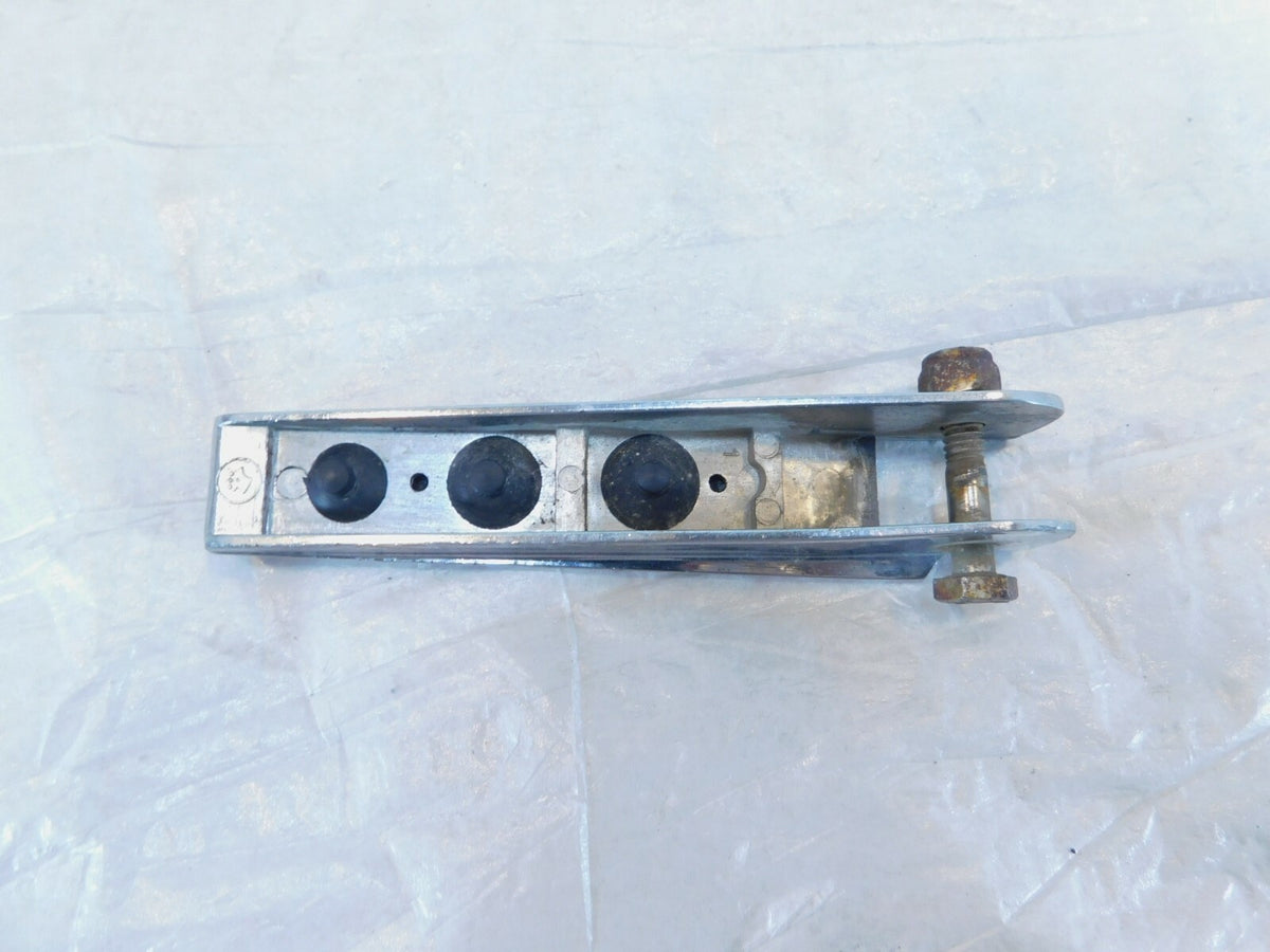 2006 06 Yamaha V-Star 1100 XVS1100 Classic Front Chrome Foot Peg Rests - Pair - C3 Cycle