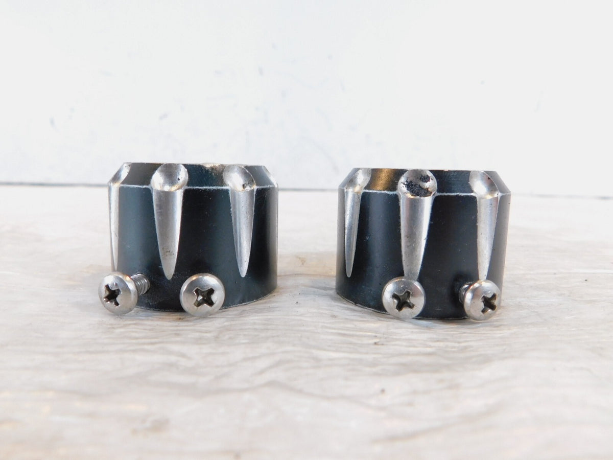 Pair Harley Davidson Touring Dyna Softail & Sportster Front Axle Nut Covers