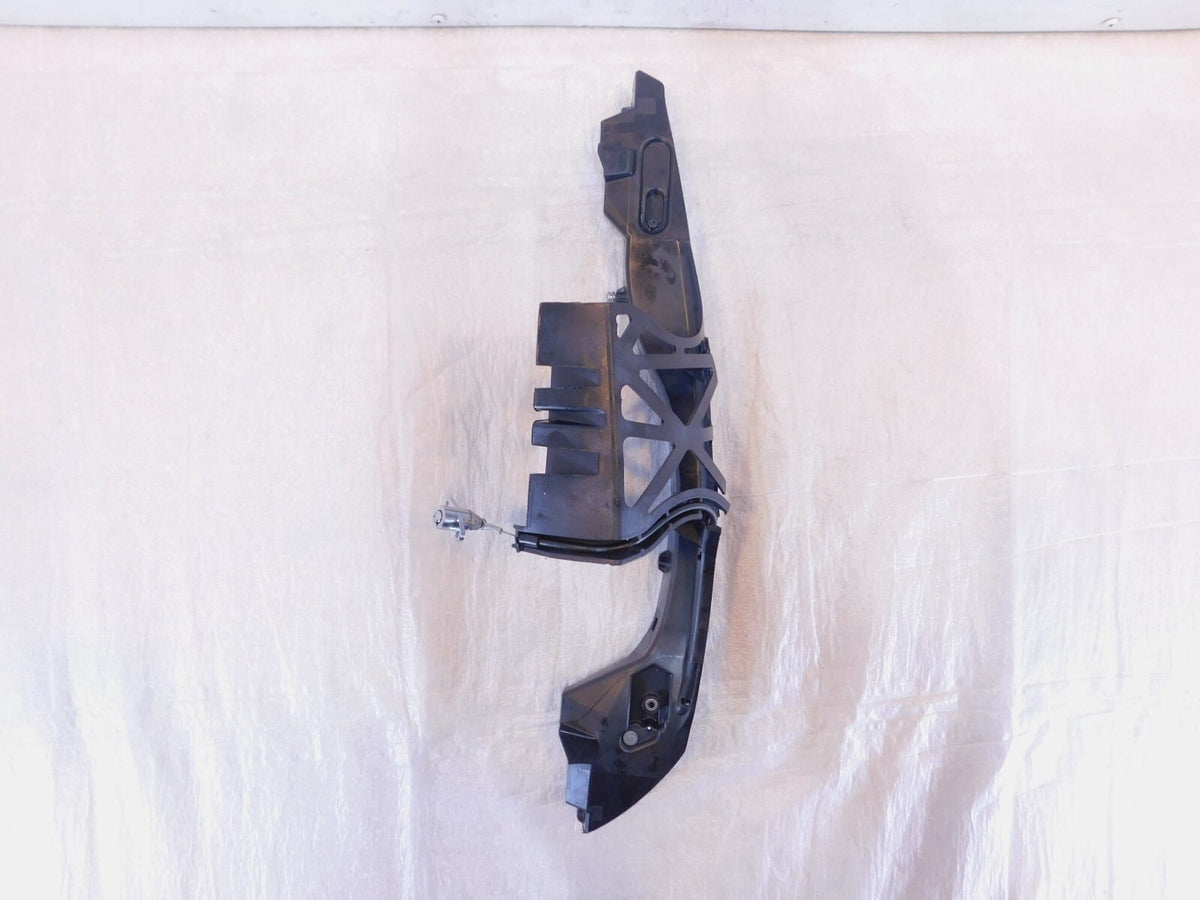 2014-2020 Harley Davidson Road King Electra Glide Right Saddlebag Latch Bracket - C3 Cycle
