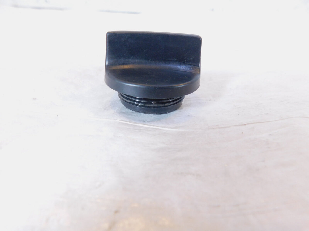 Kawasaki LTD Belt KZ440 KZ440A KZ440D Engine Motor Crankcase Oil Filler Plug Cap - C3 Cycle