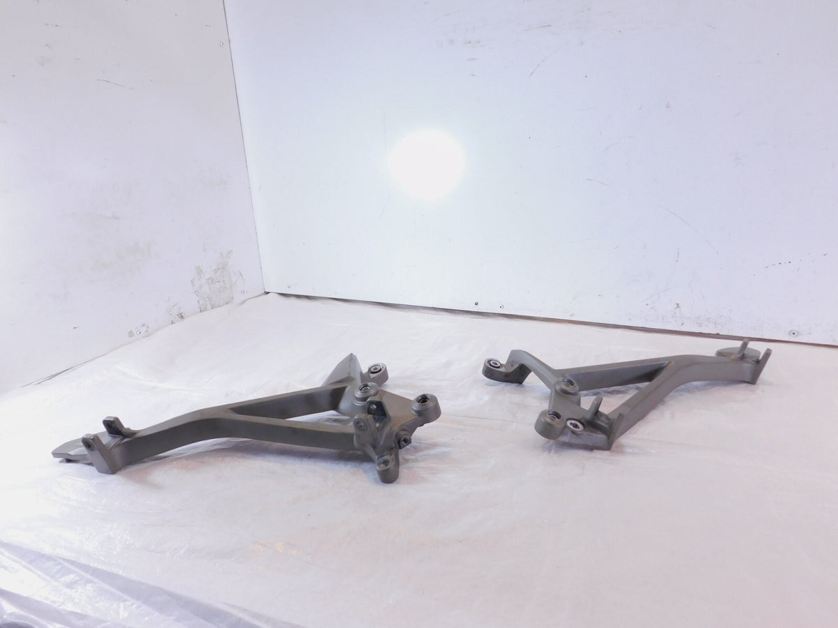 2007-2009 Aprilia Shiver 750 SL750 Gray Right/Left Side Footrest Foot Peg Mounts - C3 Cycle