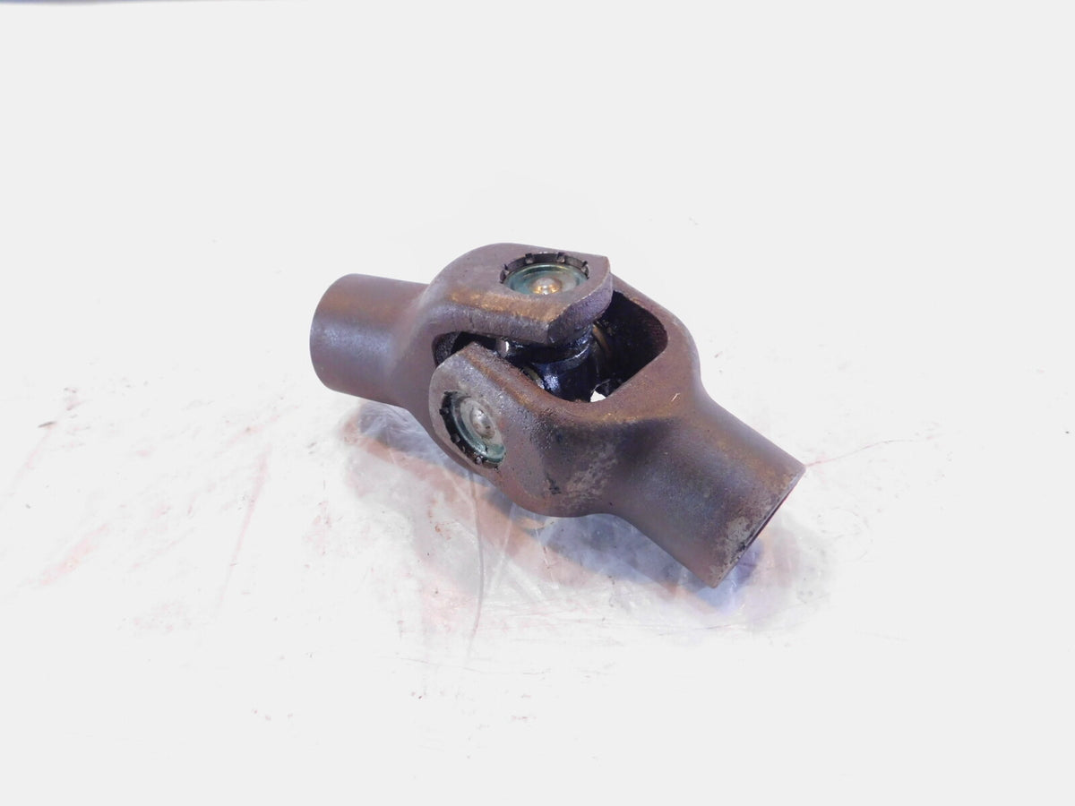 1984-1985 Honda CB650 CB650SC Nighthawk 650 Driveshaft Cross Shaft U Joint Yoke - C3 Cycle