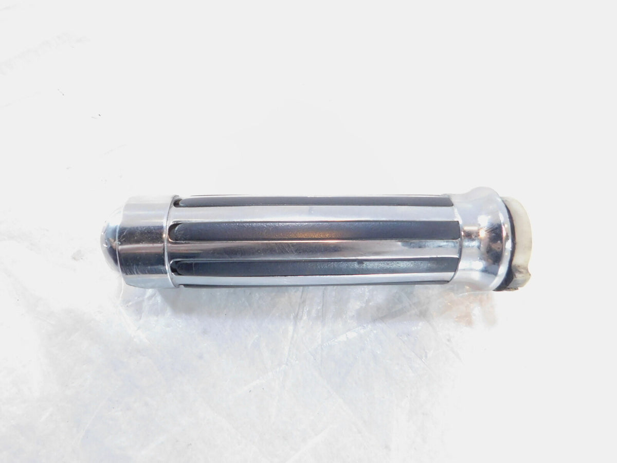 Yamaha V-Max VMX12 Virago 535 & 1100 Chrome Skull Right Handlebar Throttle Grip - C3 Cycle