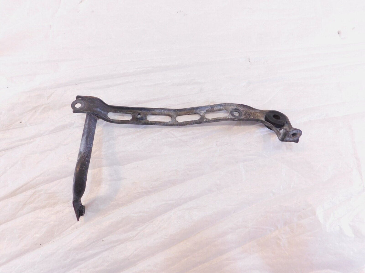 Honda GL1800 Goldwing 1800 Engine Motor Cylinder Head Valve Cover Mount Brackets - C3 Cycle