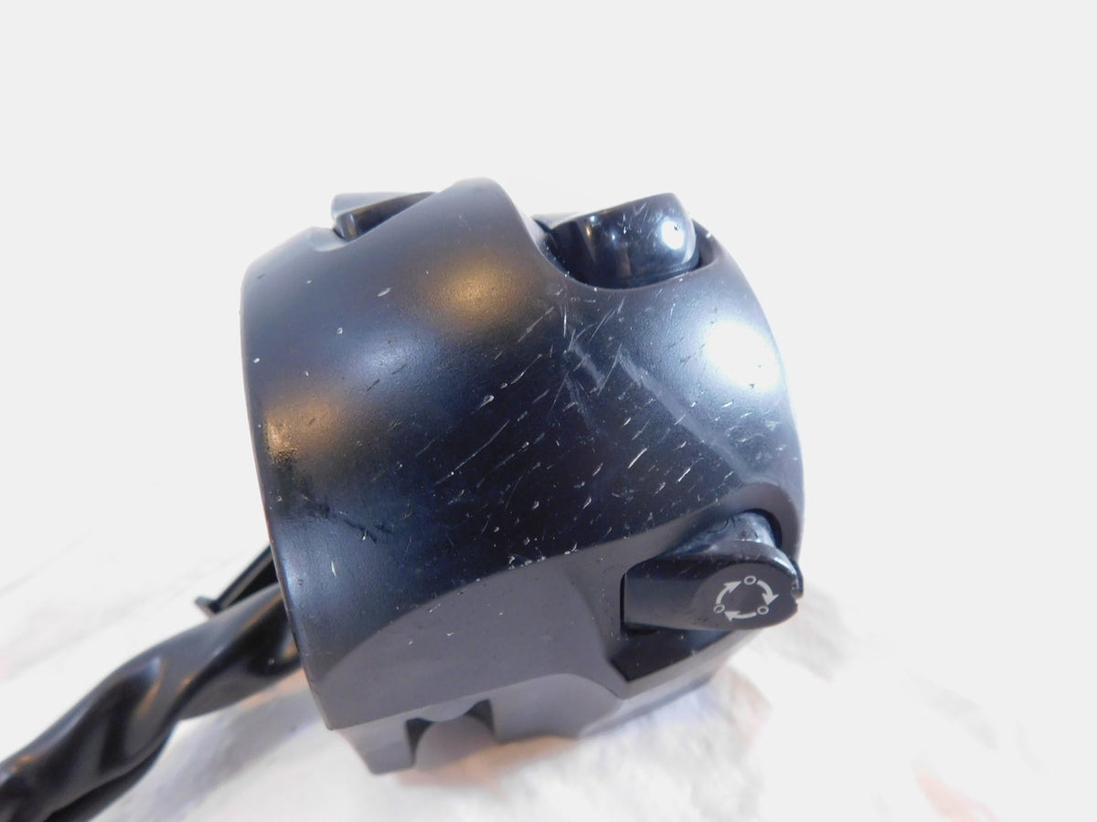 Victory Vision & Cross Country Left Handlebar Horn Turn Signal & Hazard Switches