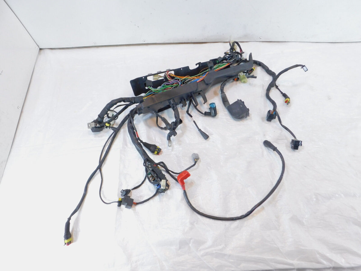 Moto Guzzi V7 III Carbon Special 750 Electrical Wiring Harness Wire Cable Loom - C3 Cycle