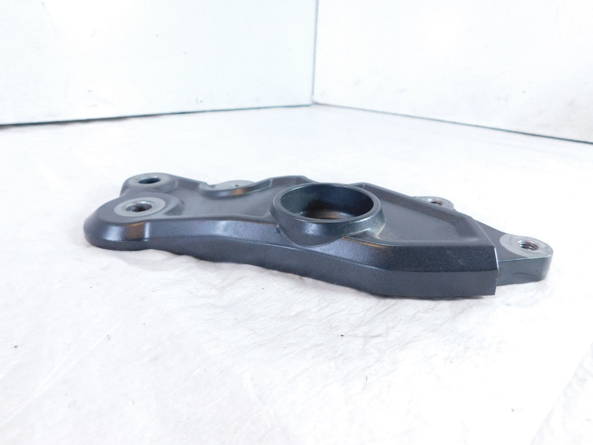 2022-2024 Yamaha YZFR7 YZF-R7 R7 Right Lower Subframe Engine Mount Bracket Plate - C3 Cycle