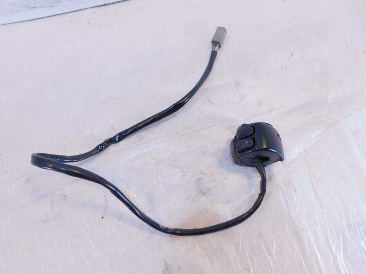 Harley Davidson Softail Dyna Sportster Left Handlebar Horn Turn Signal Switches - C3 Cycle