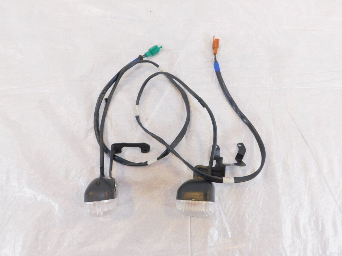 14-19 Yamaha YW50 Zuma 50 50F 50FX Front Left/Right Indicator Turn Signal Lights - C3 Cycle