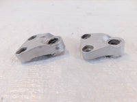 Yamaha FZR600R Front Left & Right Footrest Footpeg Foot Peg Bar Mount BRackets