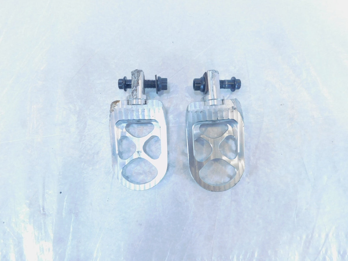 Harley Touring V-Rod Dyna Sportster FXR Softail FLO MX Style Footpegs Footrests - C3 Cycle