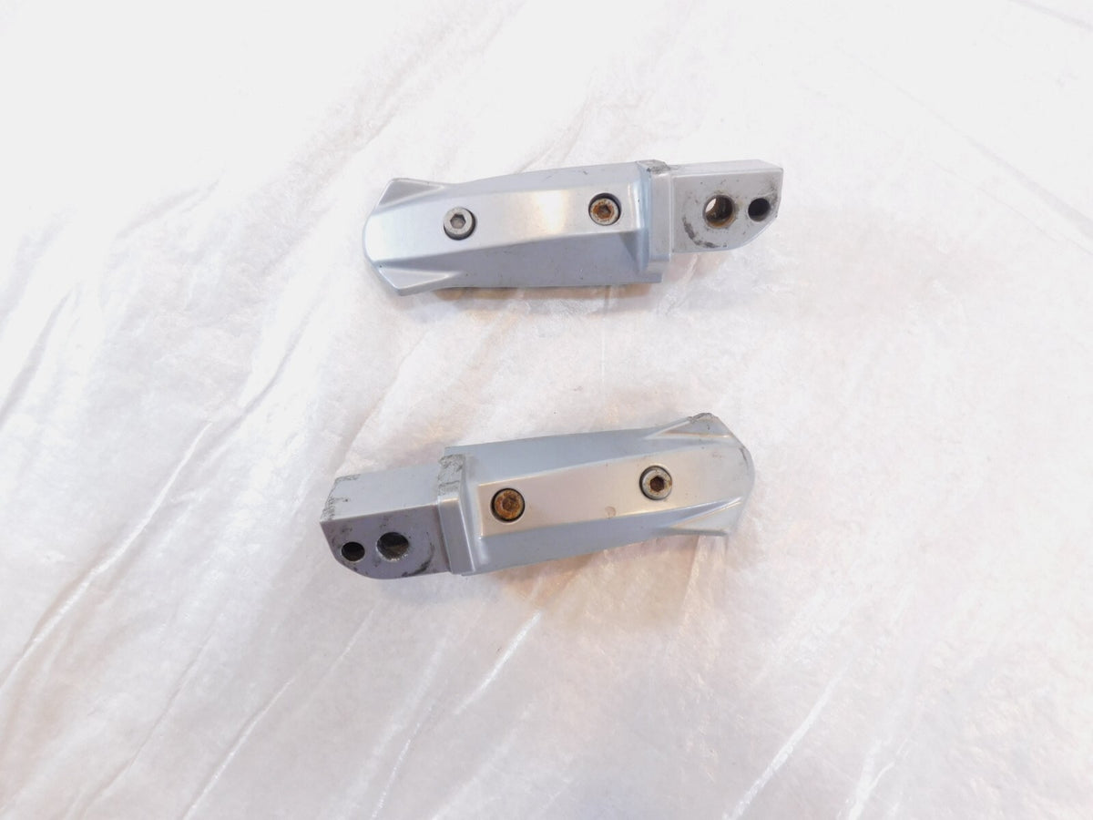 1998-2005 BMW R1100S R1100 Rear Left/Right Passenger Footrest Footpeg Foot Pegs - C3 Cycle