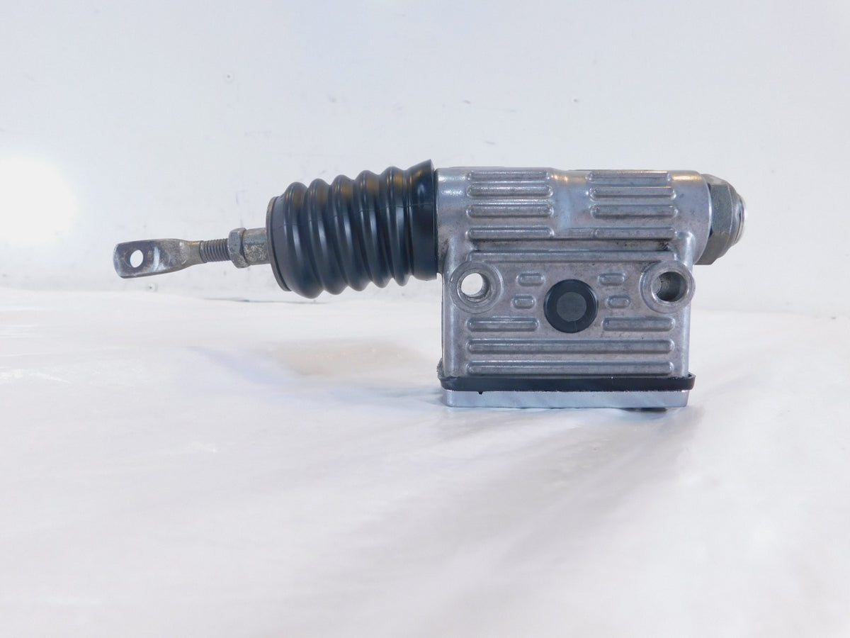 Harley Davidson Sportster 883 & 1200 Rear Right Brake Master Cylinder Reservoir - C3 Cycle