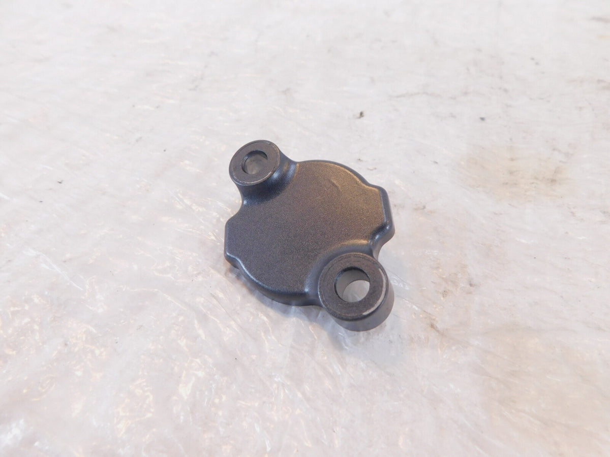 Yamaha MT-07 MT07 & YZFR7 YZF-R7 R7 Engine Motor Crankcase Oil Pump Cover