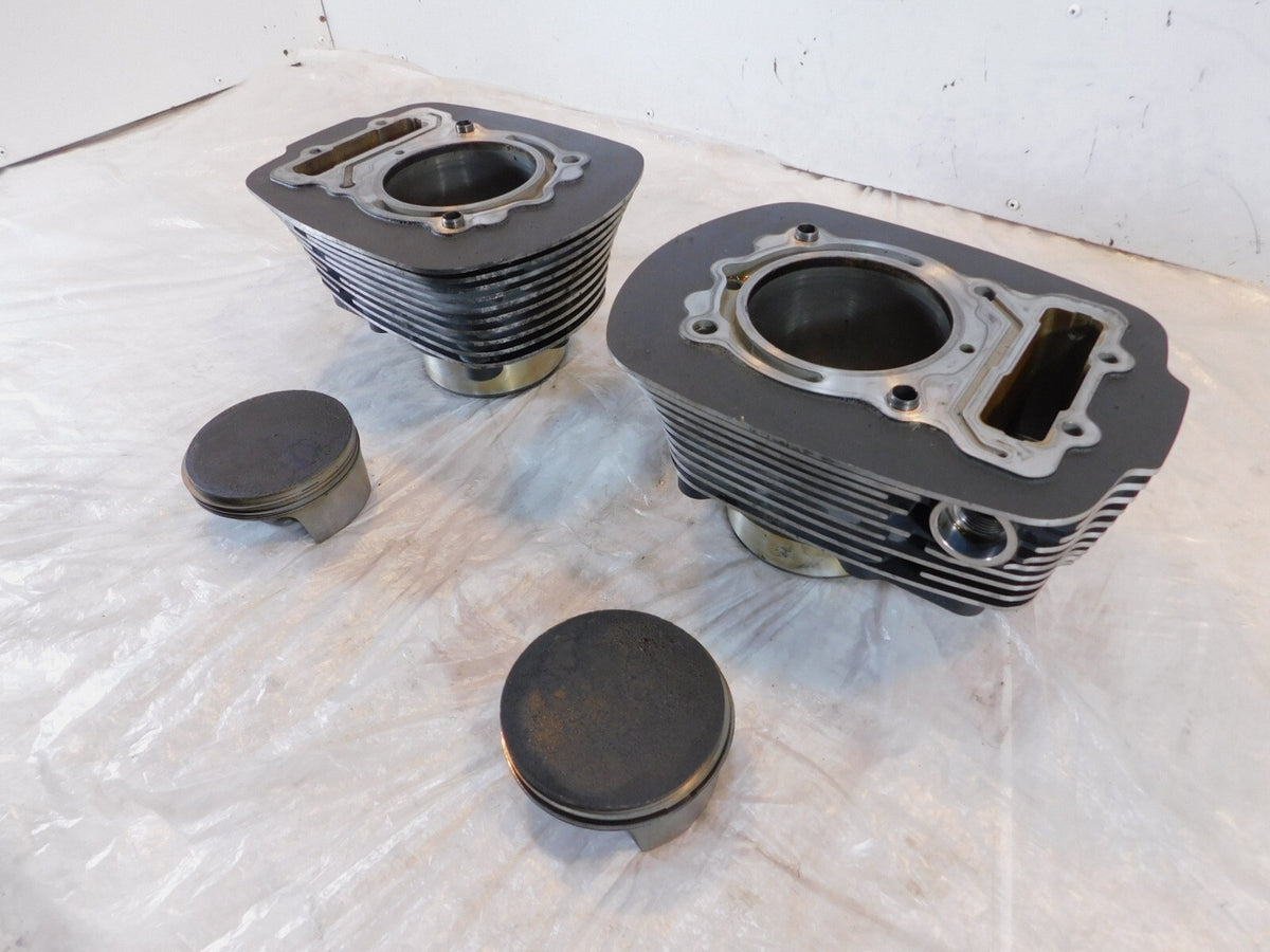 Victory V92 Kingpin Hammer Vegas & Jackpot Engine Motor Cylinders w/ Pistons - C3 Cycle
