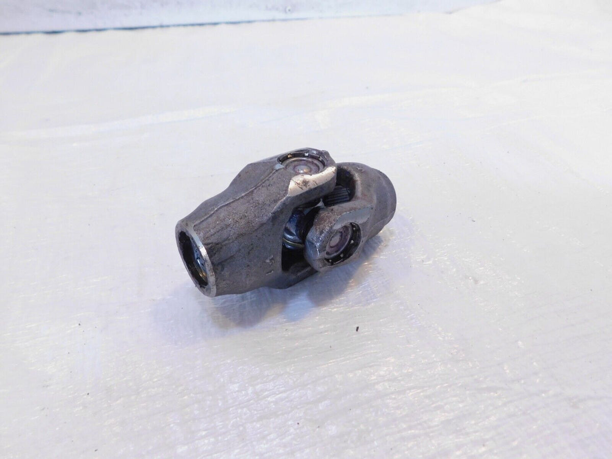 Honda VTX1300 VTX1300S VTX1300R VTX1800 & VTX1800R Rear Driveshaft Joint Yoke - C3 Cycle