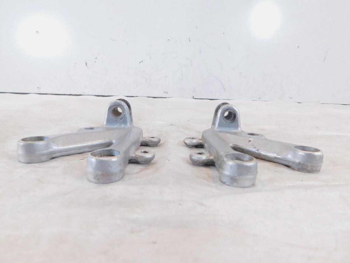 Aprilia RSV1000R RSVR & RSV 1000 Tuono Front Left/Right Footrest Foot Peg Mounts - C3 Cycle