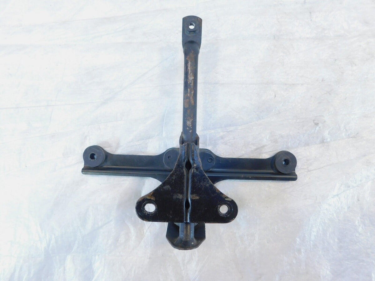 Kawasaki ZX-6 ZX600 ZX600-E & ZZR600 Engine Motor Oil Cooler Mount Bracket Stay - C3 Cycle