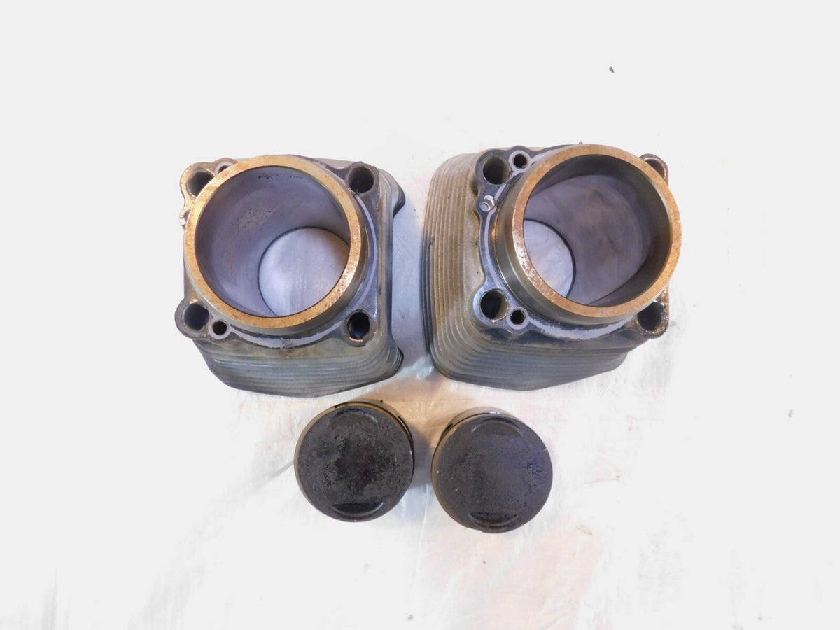 Pair Harley Davidson Sportster 883 Silver Cylinder Jugs w/ Pistons P/N: 16446-86 - C3 Cycle