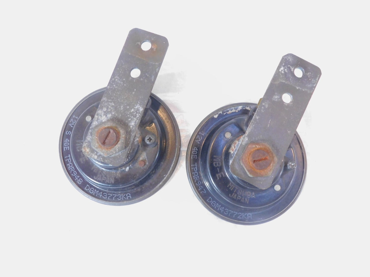 1994-1995 Honda CB1000 CB 1000 Black Indicator High/Low Signal Horns w/ Brackets - C3 Cycle