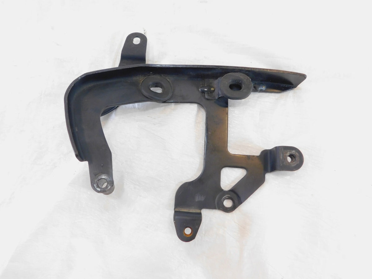 1994-2003 Honda Magna 750 VF750 VF750C Right Side Cover Fairing Mount Bracket - C3 Cycle