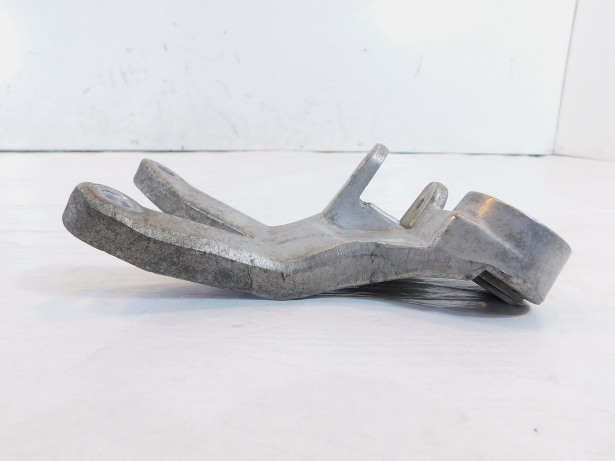1989-1995 Yamaha FZR1000 Rear Right Passenger Footpeg Footrest Peg Mount Bracket - C3 Cycle