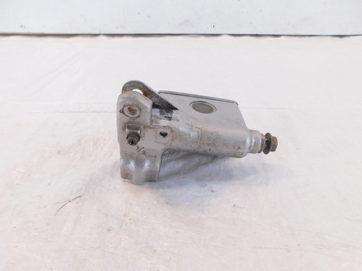 05-16 Suzuki Boulevard S40 Savage 650 LS650 Right Front Brake Master Cylinder - C3 Cycle