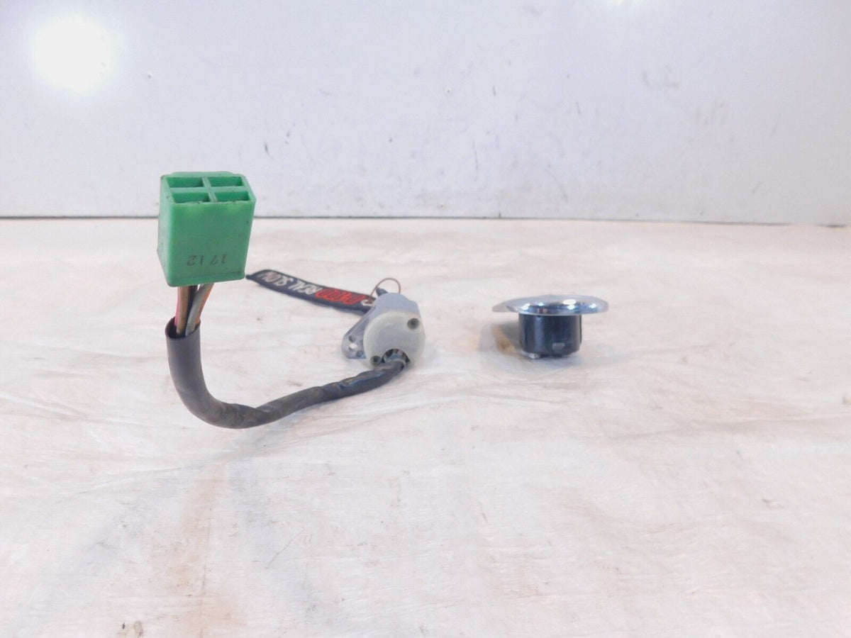 1995-2004 Suzuki Intruder 800 VS800 Ignition Switch Fuel Tank Cap Lock & Key - C3 Cycle