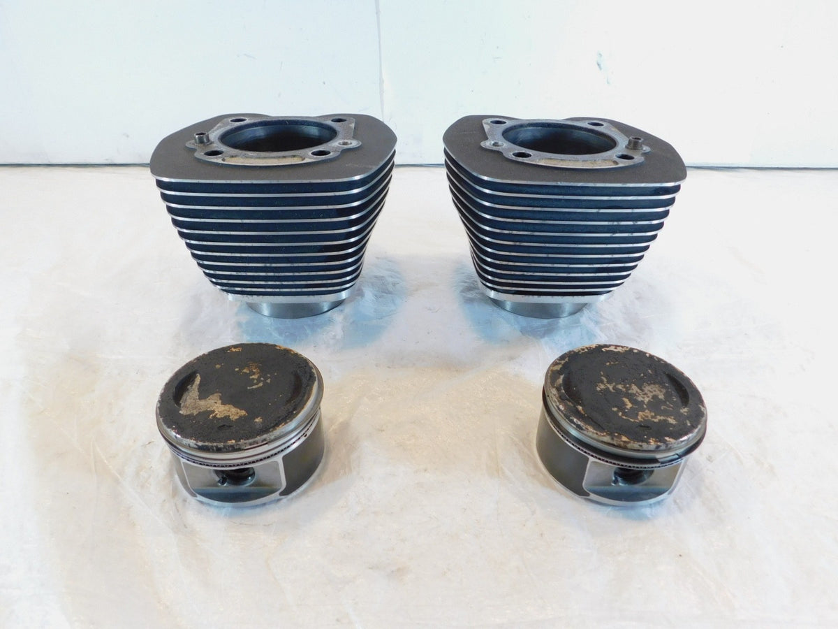 Harley Davidson Twin Cam Touring Dyna & Softail Engine Pistons & Black Cylinders - C3 Cycle